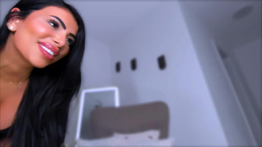 Moonamour Webcam Star October 22, 2026