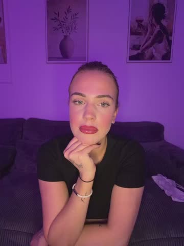 LorenaRosee Webcam Chat October 22, 2026