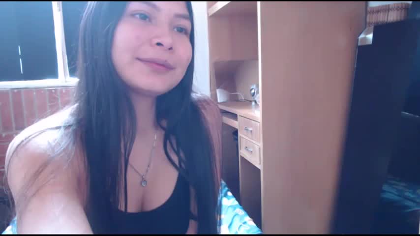 evolet01 Webcam Chat October 22, 2026
