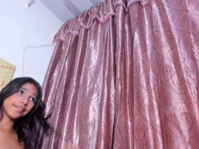 Kataliina_petiitee Webcam Chat October 22, 2026