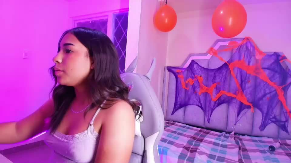 melanny_snow_ Webcam Chat October 22, 2026