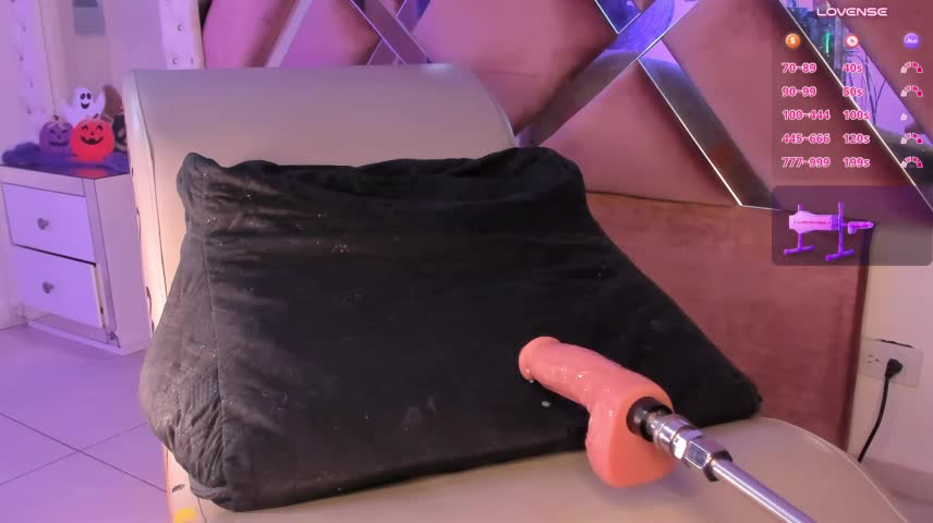 _jasmine_blush Webcam Star October 22, 2026