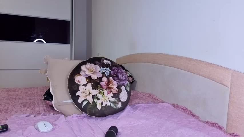 dottika Webcam Chat October 22, 2026