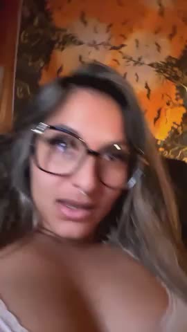 AliceStone19 Webcam Chat October 22, 2026