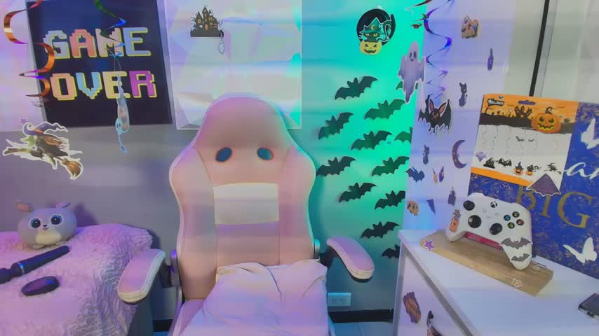 AdelaineBest Webcam Chat October 22, 2026