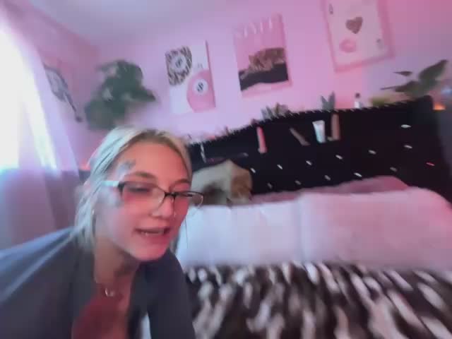 chloetease Webcam Chat October 22, 2026