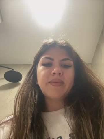 LoveYou2899 Webcam Chat October 22, 2026
