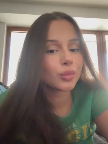 Mi-linaa Webcam Chat October 22, 2026