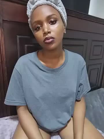 ebonnychick1 Webcam Chat October 22, 2026
