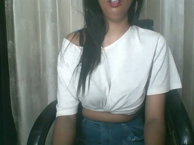 SpitQueenX Webcam Chat October 22, 2026