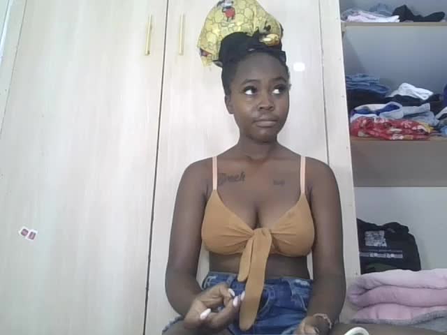 prettybreeh Webcam Chat October 22, 2026