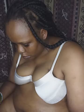 Azizzah Webcam Chat October 22, 2026