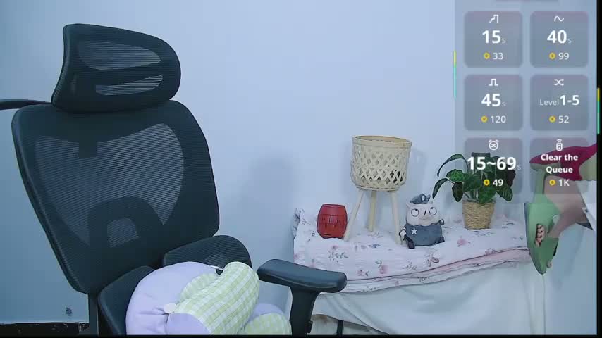 XueLi1902 Webcam Chat October 22, 2026