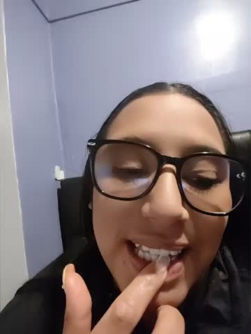 AylenXxX Webcam Chat October 22, 2026