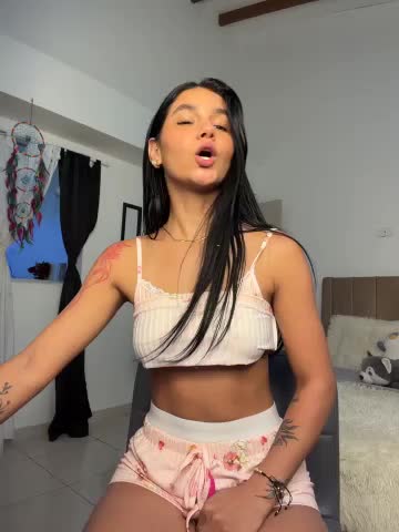 Vaneza_G1 Webcam Chat October 22, 2026