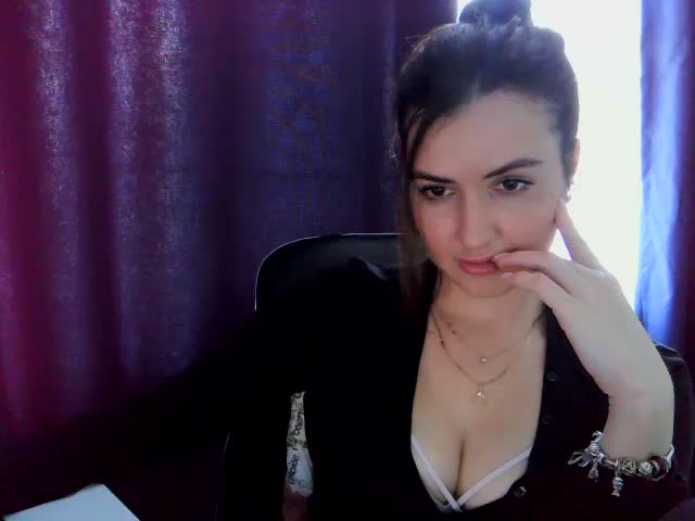 Selvyna Webcam Chat October 22, 2026