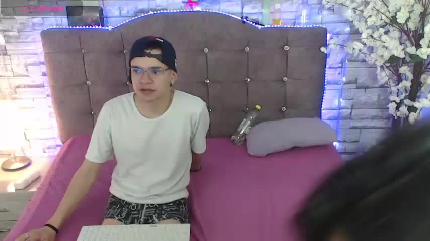 _engel_and_dimy_ Webcam Chat October 22, 2026