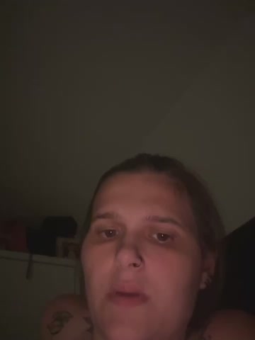 QBeeSmokey Webcam Chat October 22, 2026