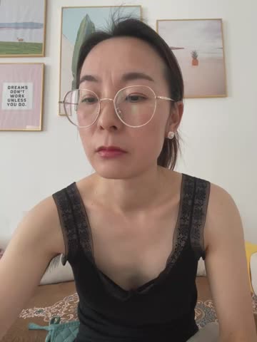 you-520 Webcam Chat October 22, 2026
