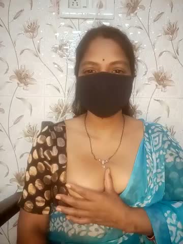 Pooja-121 Webcam Chat October 23, 2026