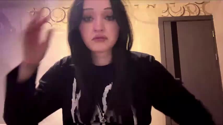 lilithecrzy Webcam Chat October 23, 2026