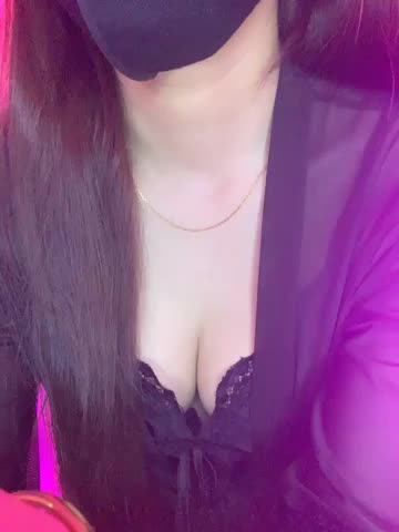 Luccy_Bella Webcam Chat October 23, 2026