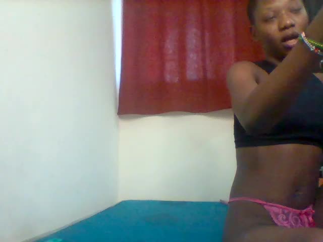 bee_queen9 Webcam Chat October 23, 2026