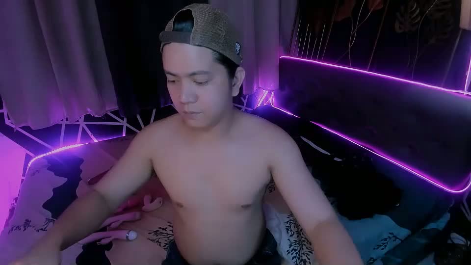 cutielittleasianboy Webcam Chat October 23, 2026