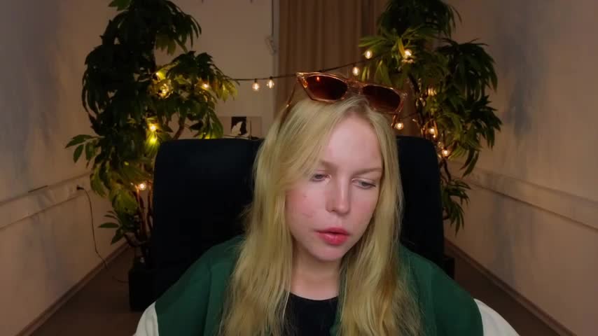 CeciliaBaker Webcam Chat October 23, 2026