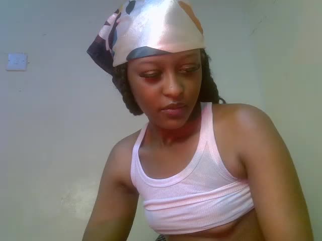 petitegurll2 Webcam Chat October 23, 2026