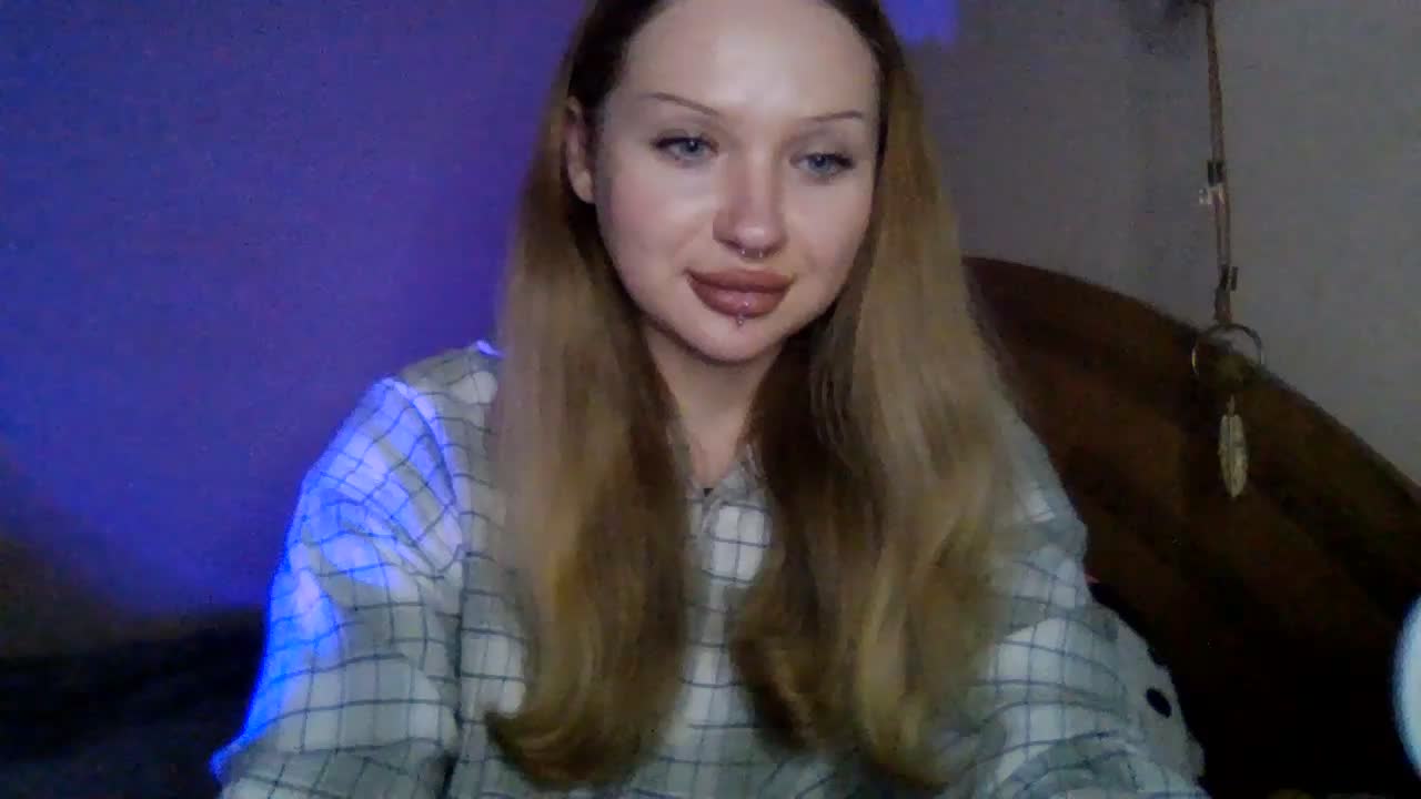 littleangelme Webcam Chat October 23, 2026