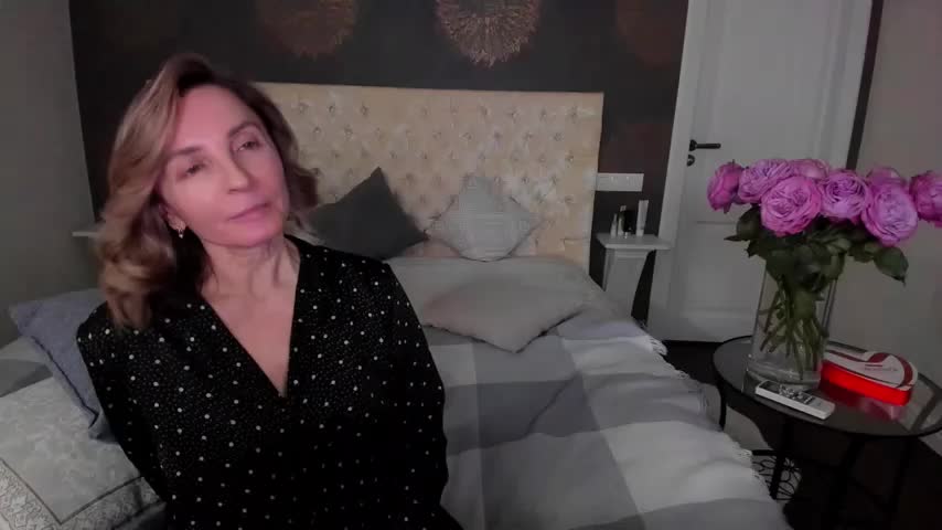 AllisonWilliams Webcam Chat October 23, 2026