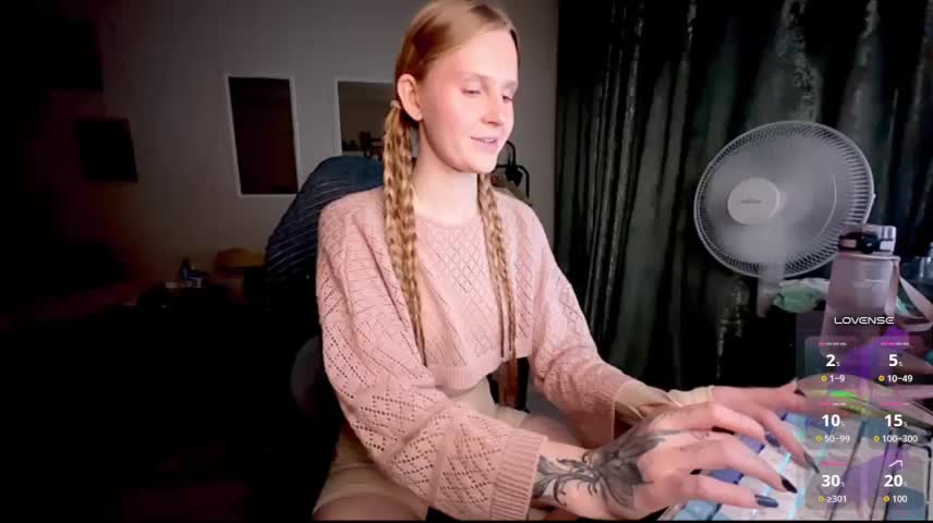 Lunaacyy Webcam Chat October 23, 2026