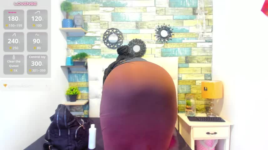 Skylernaomi Webcam Chat October 23, 2026
