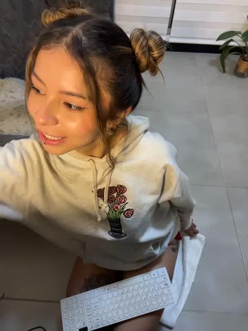 Candyxpeach Webcam Star October 23, 2026