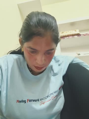 Mohni_love Webcam Chat October 23, 2026
