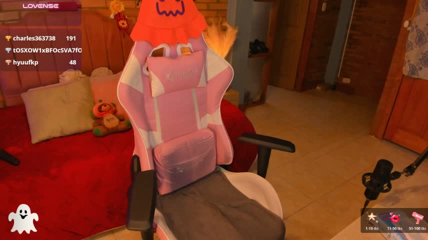 amaia_monet Webcam Chat October 23, 2026