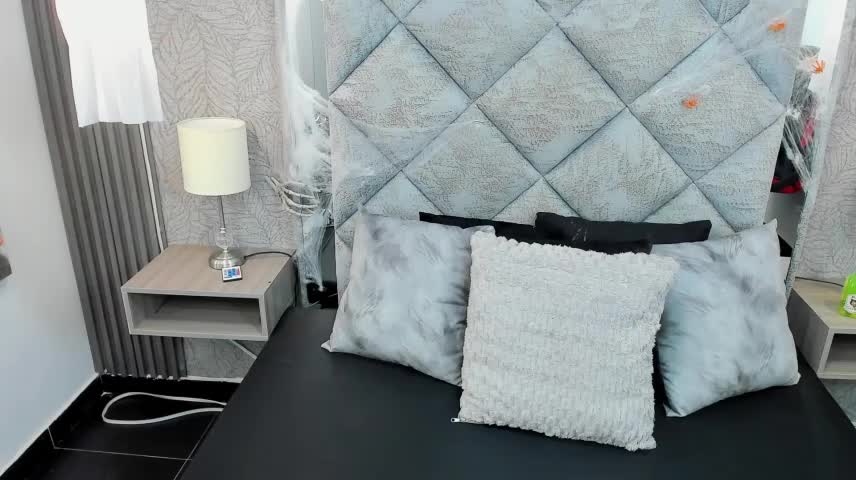 EllenJordan__ Webcam Chat October 23, 2026
