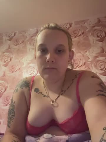 SassieBlondiexox Webcam Chat October 23, 2026