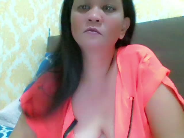 divinegrace1983 Webcam Chat October 23, 2026