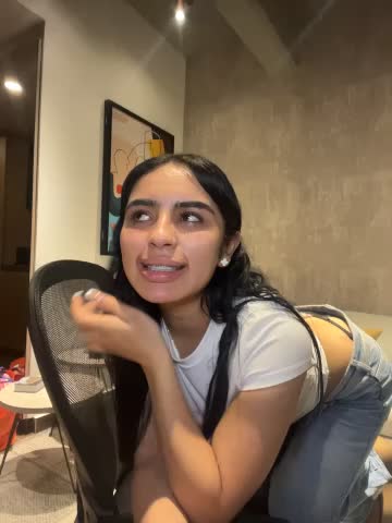 Emily-14 Webcam Chat October 23, 2026