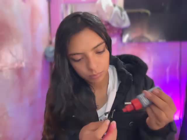 Angely_Diamond Webcam Chat October 23, 2026