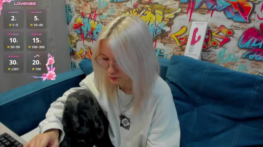 Nika-Smith Webcam Chat October 23, 2026