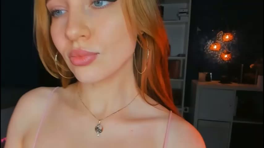 Eviesa_Sova Webcam Chat October 23, 2026