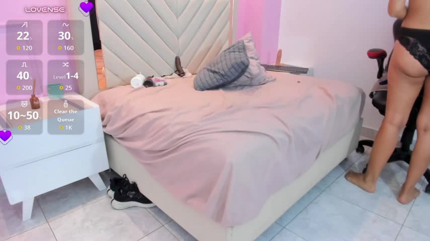 PALOMA_ALVES4 Webcam Star October 23, 2026