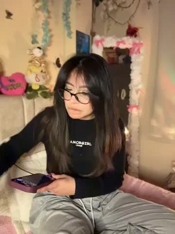 Lily_candy_X Webcam Chat October 23, 2026