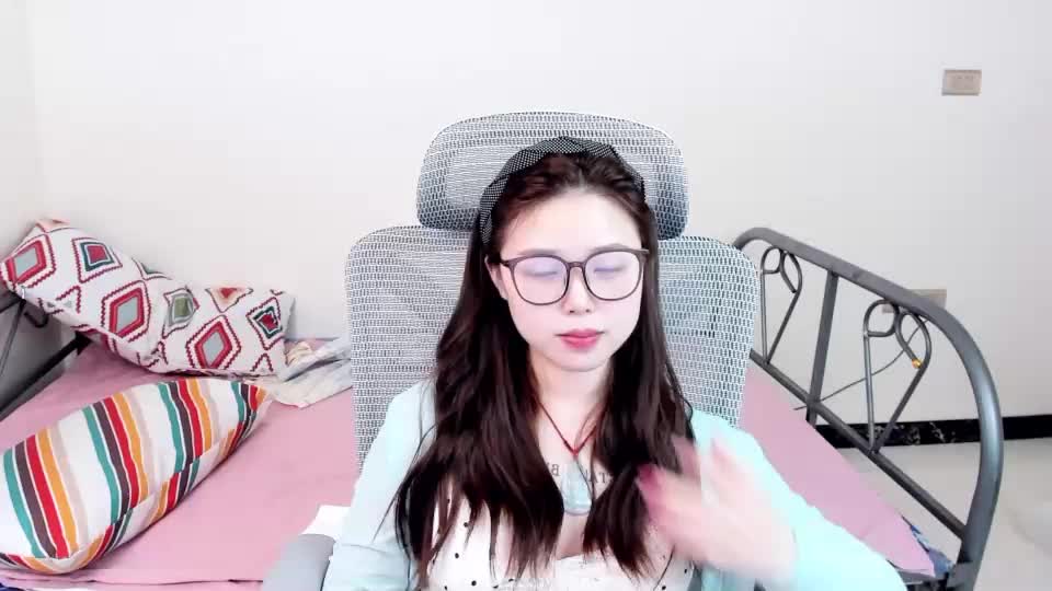 sakimaia Webcam Chat October 24, 2026