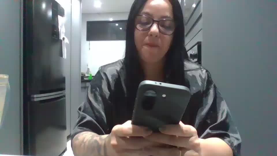Laura_81 Webcam Chat October 24, 2026