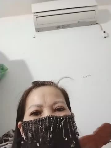 MYAMYA20 Webcam Chat October 24, 2026