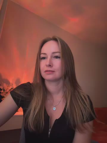 valeria_vv Webcam Chat October 24, 2026